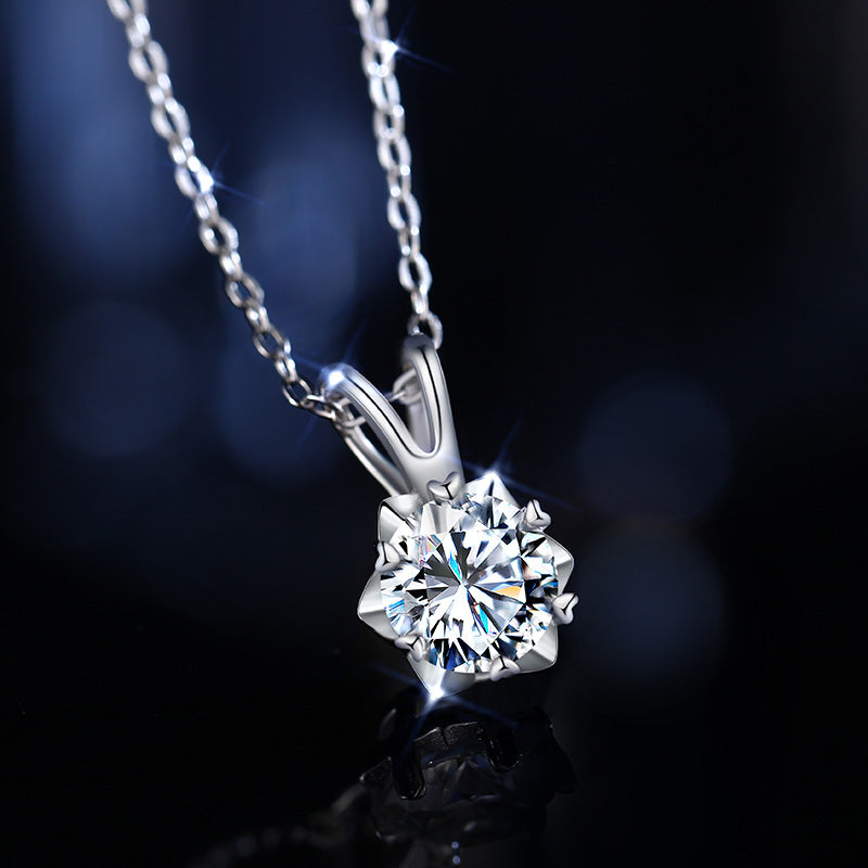 Classic Star Light Pendant Necklace